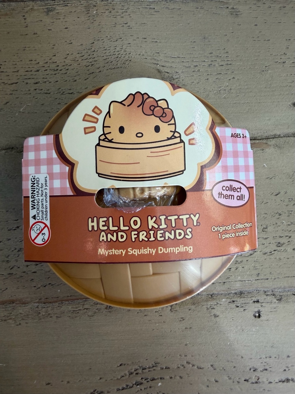 Sanrio Hello Kitty and Friends Mystery Squishy Dumpling
